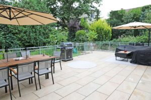 Terrasse EG