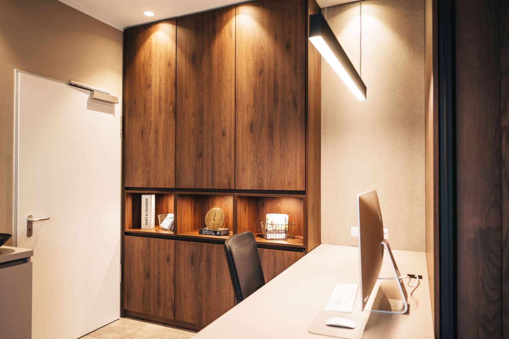 Hinterer Arbeitsplatz