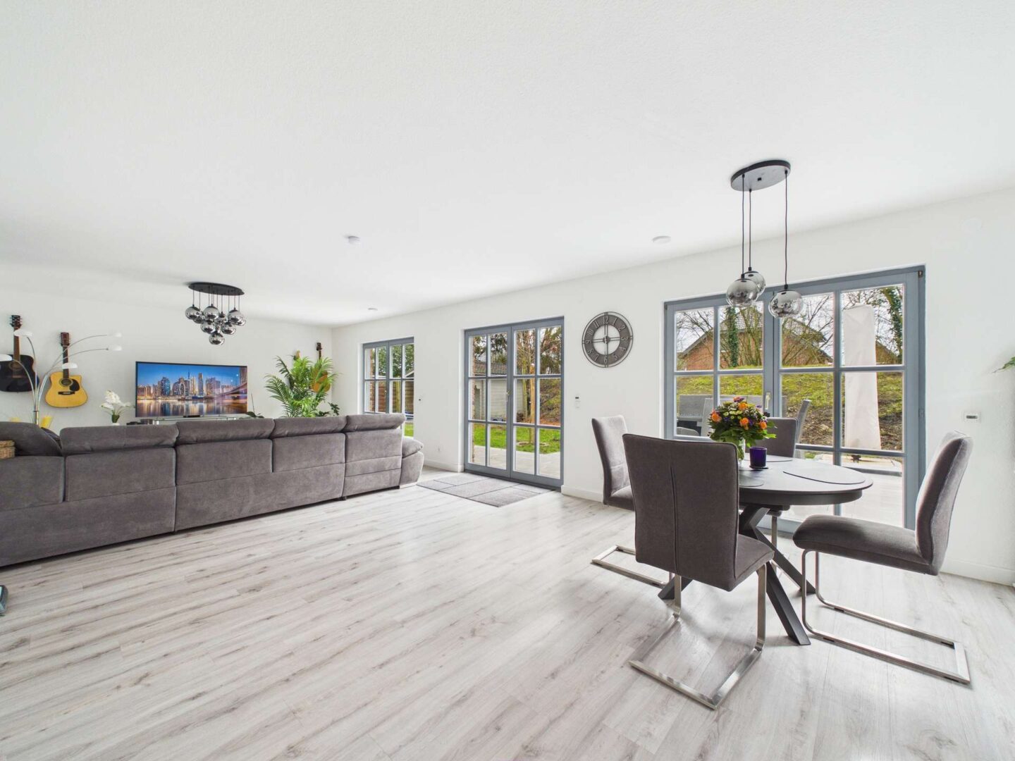 Wohn- und Essbereich