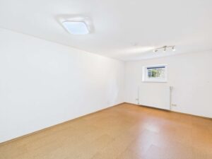 Keller Zimmer 1
